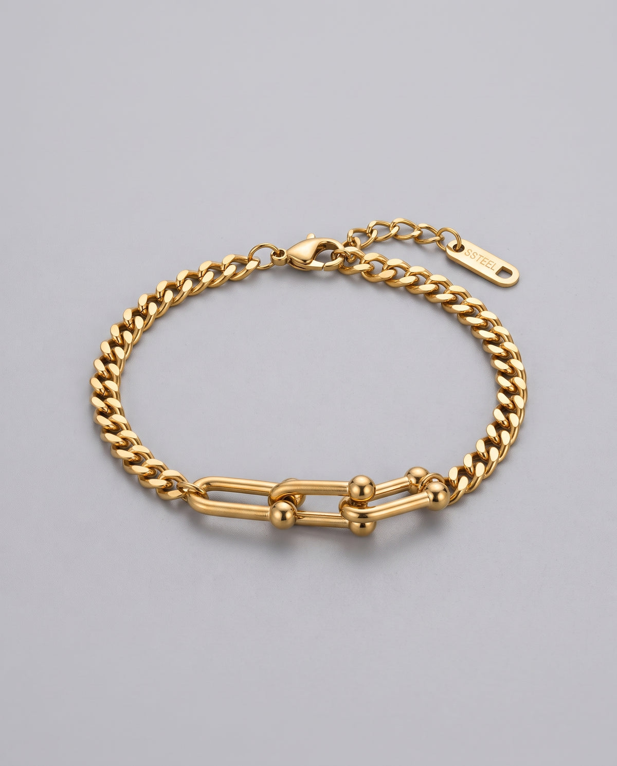 Serine Cuban Chain Titanium Steel Bracelet in 18k Gold Plated