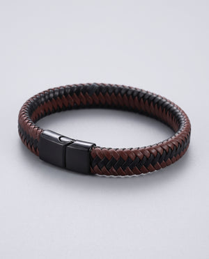 L'Essence Interlock Leather Men Bracelet