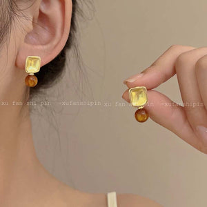 Brown Round Oval Retro Stone Stud Earrings